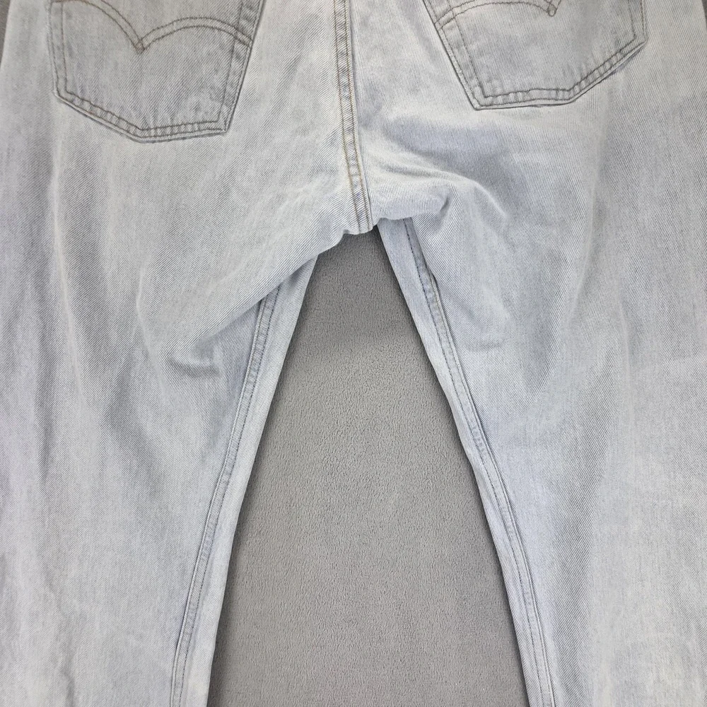 Vintage Levis 501 Jeans Mens‎ Blue Light Wash Button Fly Made In USA Fits 30x26